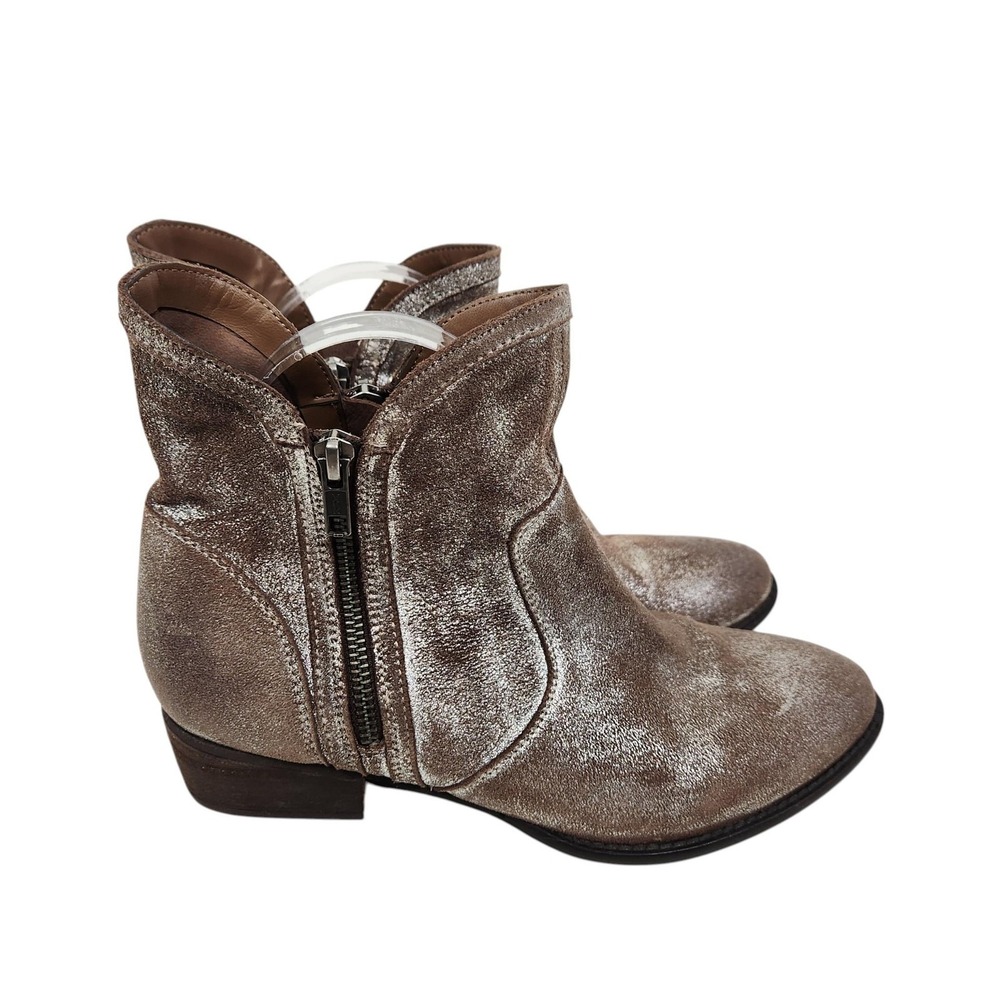SEYCHELLES Lucky Penny Boots Womens 8 Silver Leather Ankle Metallic Zip Booties